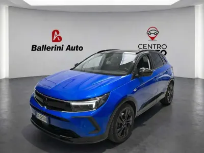 Usata Opel Grandland X GS Line 181 CV (133 kW) 2022 Blu/azzurro SUV