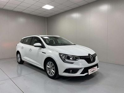 Usata Renault Mégane IV Zen 101 CV (74 kW) 2017 Bianco Station wagon