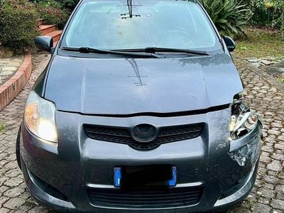 Usata Toyota Auris 2006 Grigio Berlina