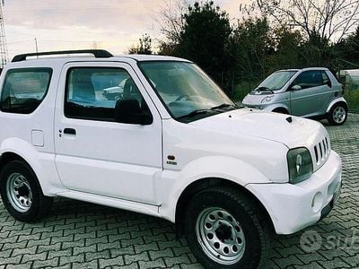 Usata Suzuki Jimny 82 CV (60 kW) 2005 Bianco SUV