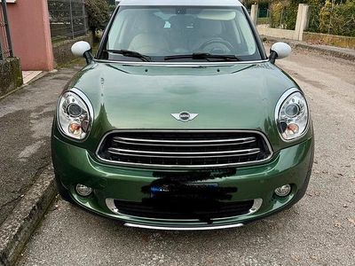 Usata Mini Countryman 111 CV (81 kW) 2015 Verde SUV