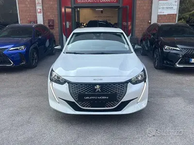Usata Peugeot 208 Allure 100 kW (136 CV) 2022 Utilitaria