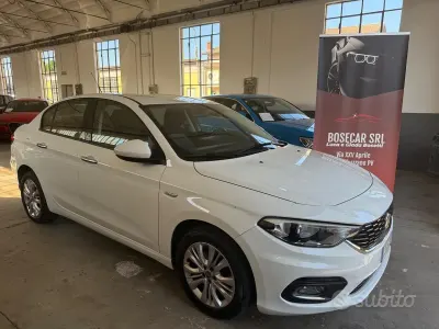 Usata Fiat Tipo Easy 95 CV (69 kW) 2016 Bianco Berlina