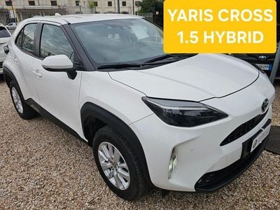 Usata Toyota Yaris Cross Business Edition 92 CV (67 kW) 2022 Bianco SUV