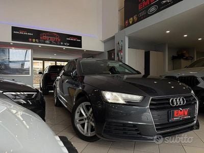 Usata Audi A4 Business 150 CV (110 kW) 2017 Grigio Berlina