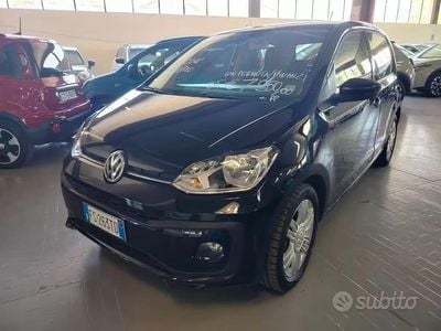 Usata VW up! high up! 75 CV (55 kW) 2018 Nero Utilitaria