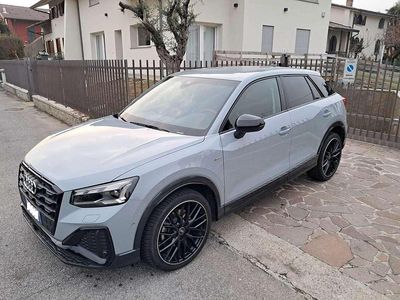 Usata Audi Q2 Ambiente 150 CV (110 kW) 2021 Grigio SUV