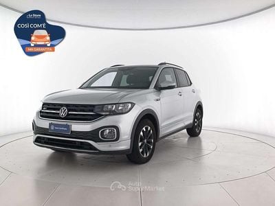 Usata VW T-Cross Sportline 95 CV (69 kW) 2023 Reflex silver metallizzato SUV