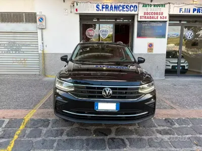 Usata VW Tiguan Life 150 CV (110 kW) 2023 Nero SUV