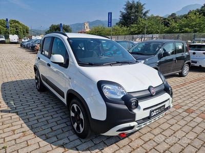 Usata Fiat Panda Cross Cross 69 CV (50 kW) 2024 Bianco Utilitaria