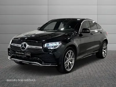 Begagnad Mercedes GLC300 Premium 194 HK (142 kW) 2021 Sportkupé