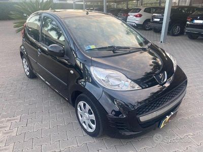 Nero Usata 2009 Peugeot 107 Utilitaria | 5500 € (Molto cara)