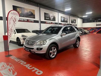 Usata Mercedes ML320 224 CV (164 kW) 2008 Argento SUV