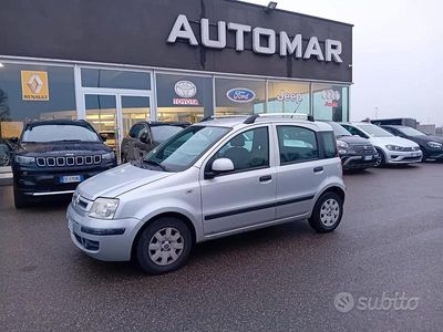 Grigio Usata 2011 Fiat Panda Dynamic Berlina | 2900 € (Ottimo prezzo)