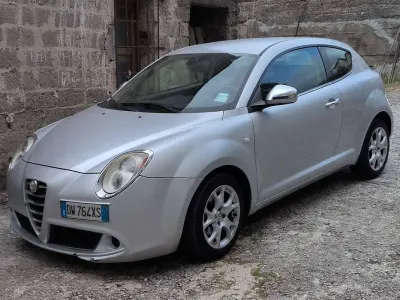 Usata Alfa Romeo MiTo 120 CV (88 kW) 2009 Grigio Utilitaria
