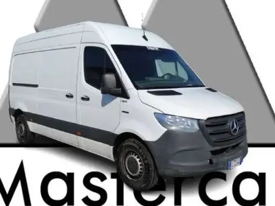 Usata Mercedes E-Sprinter 85 kW (116 CV) 2021 Bianco Furgone