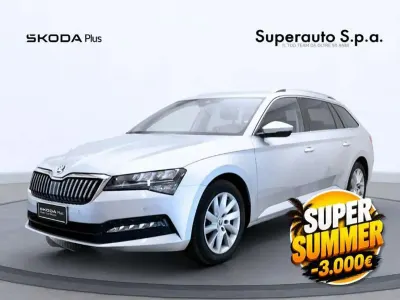 Usata Skoda Superb Executive 150 CV (110 kW) 2024 Argento Station wagon