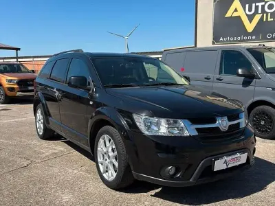 Usata Fiat Freemont Lounge 170 CV (125 kW) 2013 Nero SUV