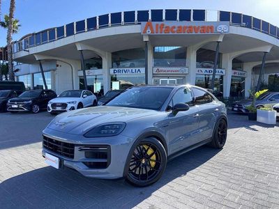 Usata Porsche Cayenne Turbo 600 CV (441 kW) 2024 Grigio SUV