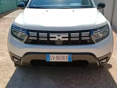 Usata Dacia Duster 116 CV (85 kW) 2024 Bianco SUV