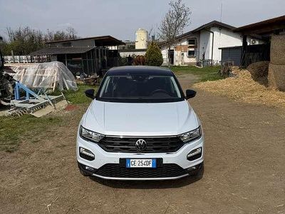 Usata VW T-Roc Style 110 CV (80 kW) 2021 Bianco SUV
