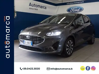 Usata Ford Fiesta Titanium 125 CV (91 kW) 2023 Grigio metallizzato Utilitaria