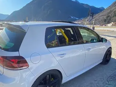 Usata VW Golf VI 270 CV (198 kW) 2011 Utilitaria