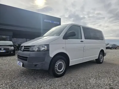 Begagnad VW Transporter 140 HK (102 kW) 2012 Vit Van