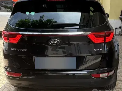 Usata Kia Sportage 115 CV (84 kW) 2018 Nero SUV