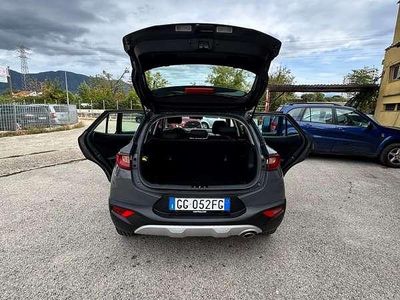 Usata Kia Stonic Style 101 CV (74 kW) 2021 SUV