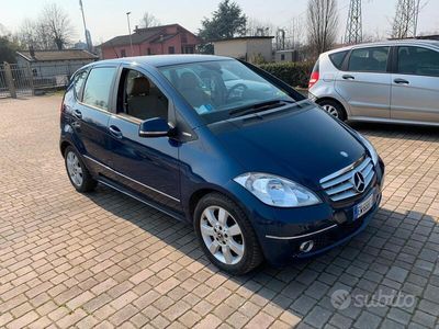 usata Mercedes A180 A 180 Avantgarde