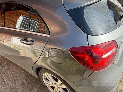 Usata Mercedes A180 2016 Grigio Berlina