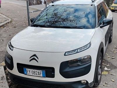 Usata Citroën C4 Cactus 82 CV (60 kW) 2015 Bianco Utilitaria