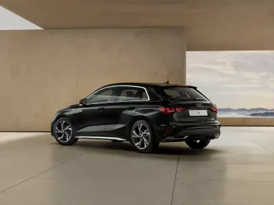 Uusi Audi A3 Ambiente 116 HP (85 kW) 2026 Musta