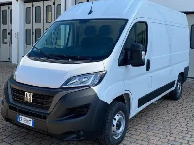Begagnad Fiat Ducato Easy 140 HK (102 kW) 2023 Vit Van