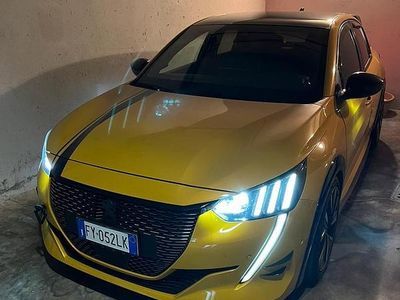 Usata Peugeot 208 GT-line 131 CV (96 kW) 2019 Giallo Utilitaria
