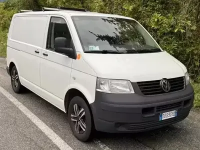 Käytetty VW Transporter 131 HP (96 kW) 2008 Van