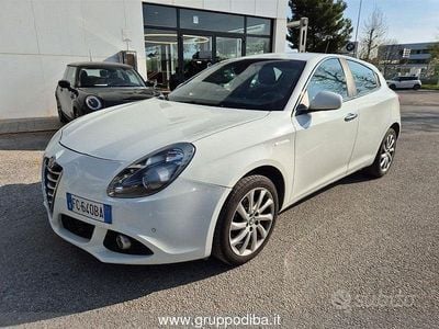 Usata Alfa Romeo Giulietta 2016 Bianco Utilitaria