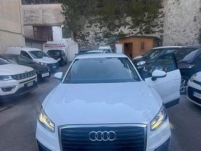 Usata Audi Q2 Business 115 CV (84 kW) 2017 Bianco SUV