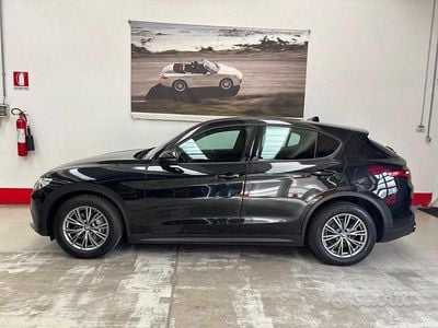 Usata Alfa Romeo Stelvio Business 160 CV (117 kW) 2022 Nero SUV