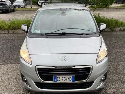 usata Peugeot 5008 1.6HDi 7 posti euro5B