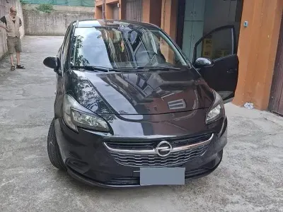 Usata Opel Corsa 90 CV (66 kW) 2015 Utilitaria