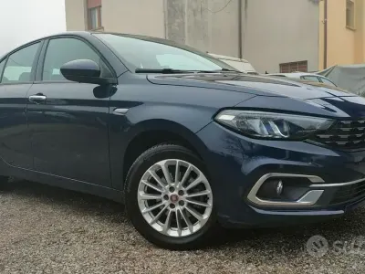 Usata Fiat Tipo City Life 101 CV (74 kW) 2021 Blu Berlina