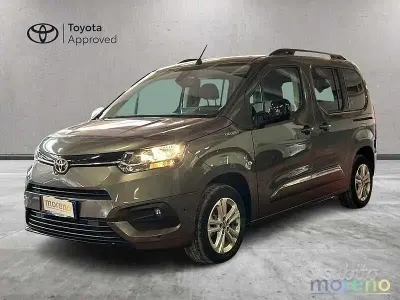 Usata Toyota Proace Verso City 100 kW (136 CV) 2023 Grigio Station wagon