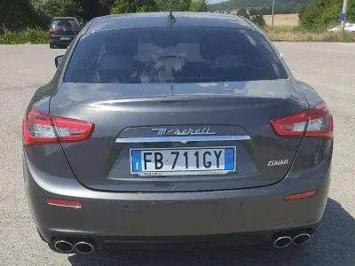 Usata Maserati Ghibli 250 CV (183 kW) 2015 Nero Berlina