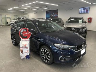 Usata Fiat Tipo Lounge 120 CV (88 kW) 2017 Blu Berlina