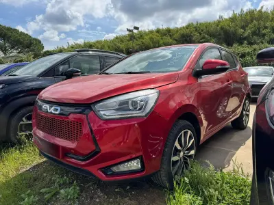 Usata EVO Evo 3 107 CV (78 kW) 2023 Rosso SUV