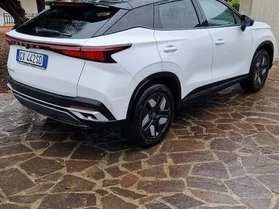 Usata Omoda 5 147 CV (108 kW) 2025 Bianco SUV
