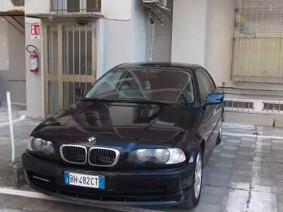 Usata BMW 318 118 CV (86 kW) 2000 Blu Coupé