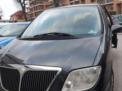 Usata Lancia Phedra 136 CV (100 kW) 2007 Grigio Monovolume